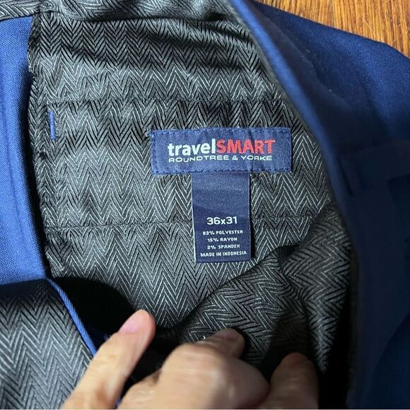Roundtree & Yorke Travel Smart Pants - Picture 3 of 4
